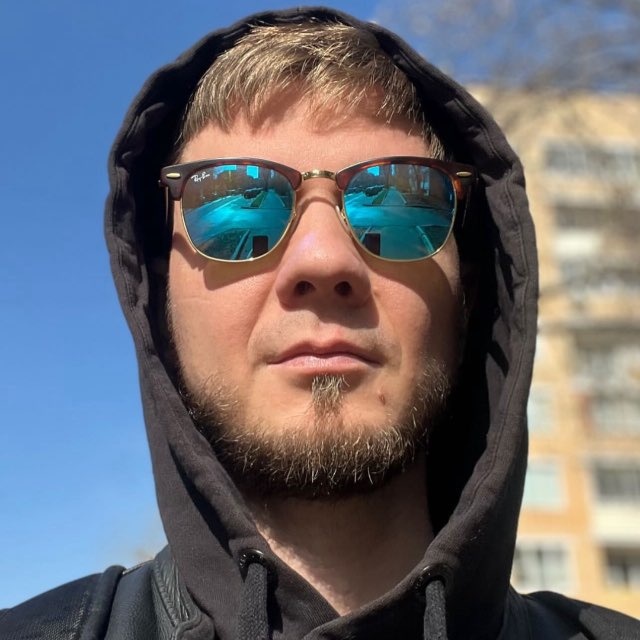 Юрий Слатин